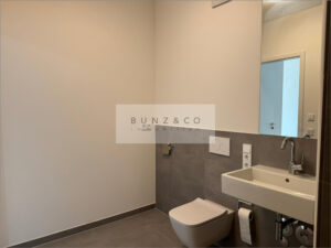 Badezimmer mit Waschmaschinenanschluss