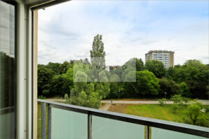 Französischer Balkon (andere Seite)