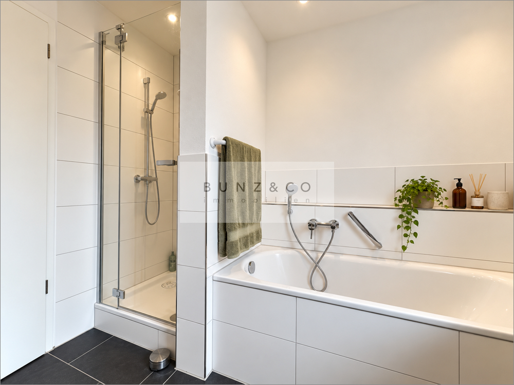 Hauptbadezimmer